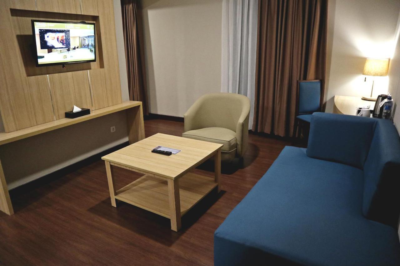 Hotel Horison Sky Kualanamu 3*